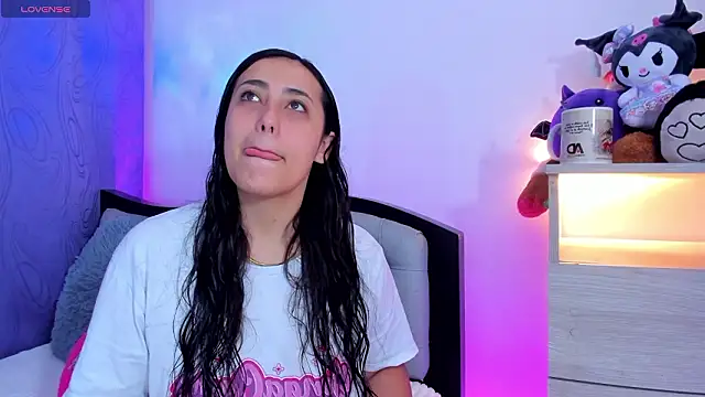 my aleja  online show from 03.20.26