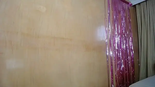 miss lilieth online show from 09.30.25