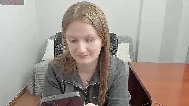 Snapshot of Alisha_Skyes chatting on 03.24.26 Alisha Skyes online show from 03.24.26