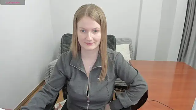 Snapshot of Alisha_Skyes chatting on 03.25.26 Alisha Skyes online show from 03.25.26
