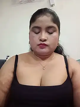 Snapshot of hornyriyanka chatting on 06.06.26 hornyriyanka online show from 06.06.26