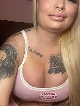 Snapshot of shortybig_official chatting on 02.27.26 shortybig official online show from 02.27.26