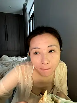 haiyan125216 online show from 12.04.25