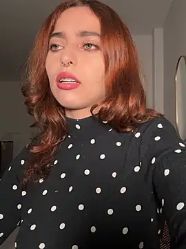 imhelena online show from 01.12.26