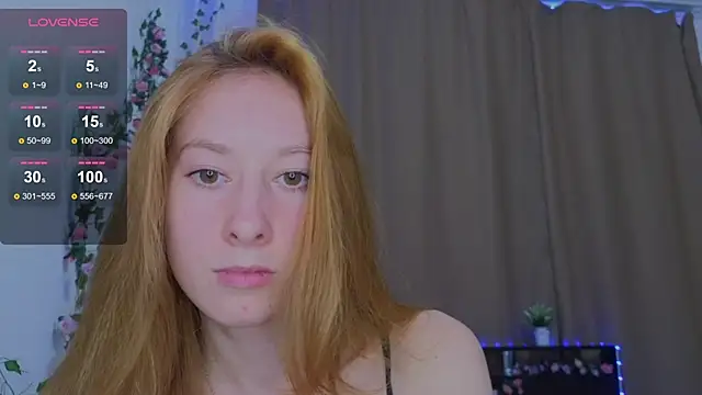 Snapshot of Candy_Flosse chatting on 09.18.25 Candy Flosse online show from 09.18.25