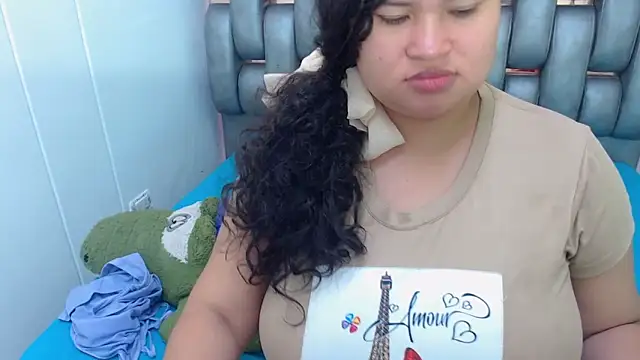 Madison Copers online show from 12.19.25