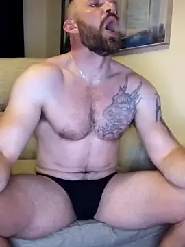 Snapshot of Andrewjames8391 chatting on 09.28.25 Andrewjames8391 online show from 09.28.25