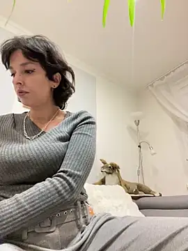 Piggiteablacktea online show from 12.19.25