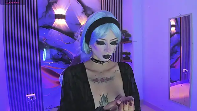 chloe jacksonn online show from 04.21.26