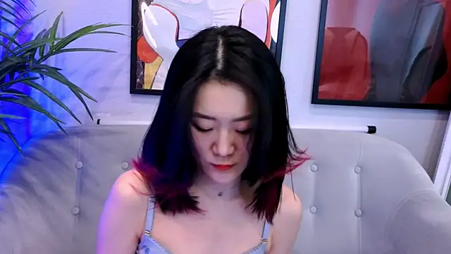 AikoYamada online show from 12.19.25