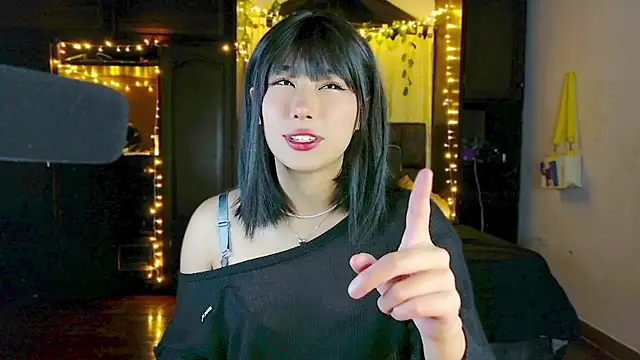 Snapshot of Shisuku_Sophi chatting on 02.12.26 Shisuku Sophi online show from 02.12.26