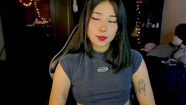 Snapshot of Shisuku_Sophi chatting on 07.03.26 Shisuku Sophi online show from 07.03.26