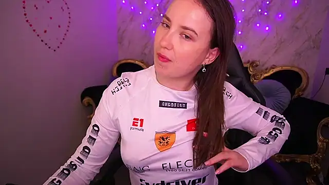 SofieBloom online show from 03.09.26