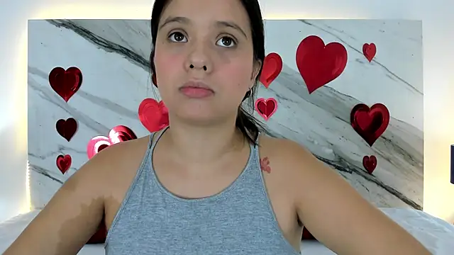 Snapshot of thamiina_ chatting on 02.11.26 thamiina online show from 02.11.26