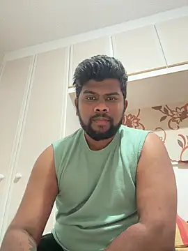 Snapshot of CrazyShashank chatting on 05.10.26 CrazyShashank online show from 05.10.26