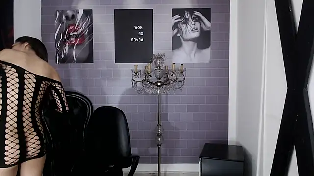 aleesha cameron02 online show from 11.05.25