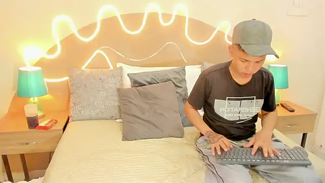 Enrrixxx  online show from 11.09.25