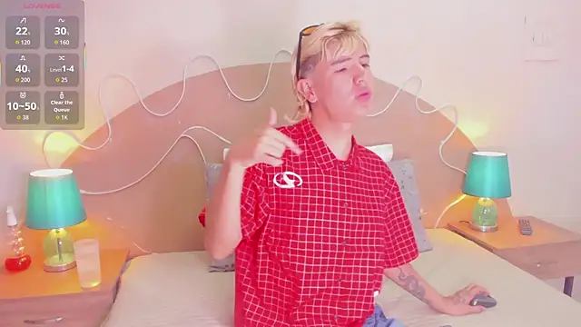 Enrrixxx  online show from 11.11.25