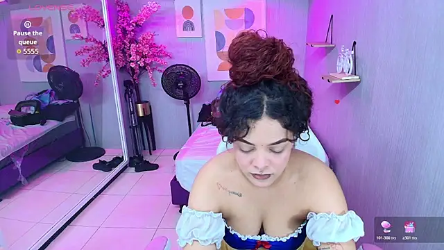 Snapshot of Maggy_t18 chatting on 04.18.26 Maggy t18 online show from 04.18.26
