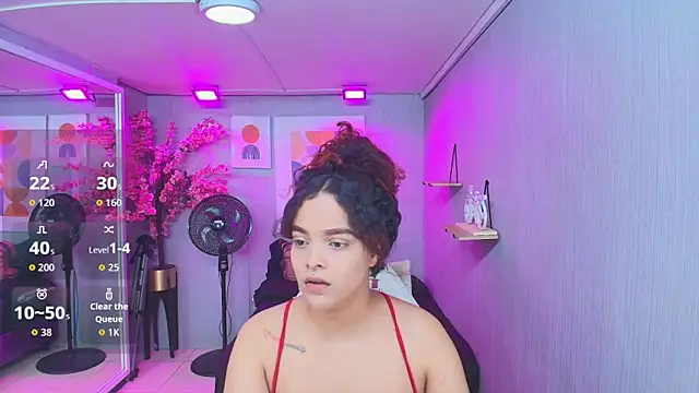 Snapshot of Maggy_t18 chatting on 05.23.26 Maggy t18 online show from 05.23.26