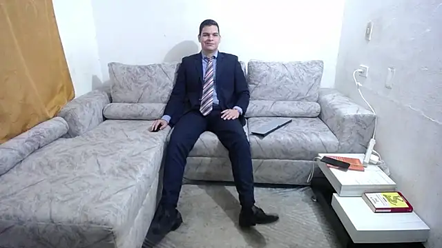 Victor Maitland online show from 10.24.25