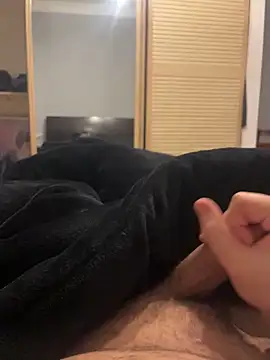 Snapshot of Mbidee chatting on 02.15.26 Mbidee online show from 02.15.26