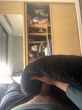 Snapshot of Mbidee chatting on 02.22.26 Mbidee online show from 02.22.26