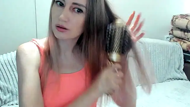 JessFoxxx online show from 04.13.26