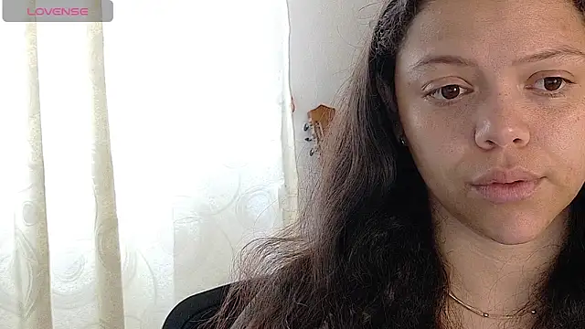 Snapshot of Amanda_sweet chatting on 04.17.26 Amanda sweet online show from 04.17.26