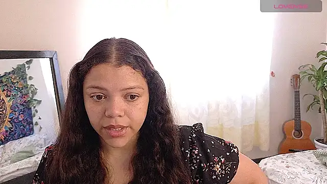 Snapshot of Amanda_sweet chatting on 04.22.26 Amanda sweet online show from 04.22.26