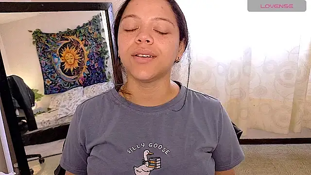 Snapshot of Amanda_sweet chatting on 05.09.26 Amanda sweet online show from 05.09.26