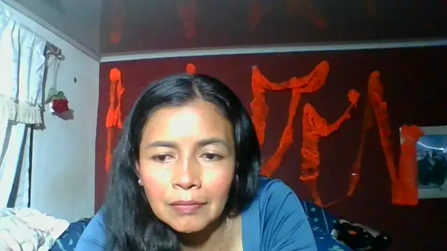 DianaOchoa  online show from 10.25.25