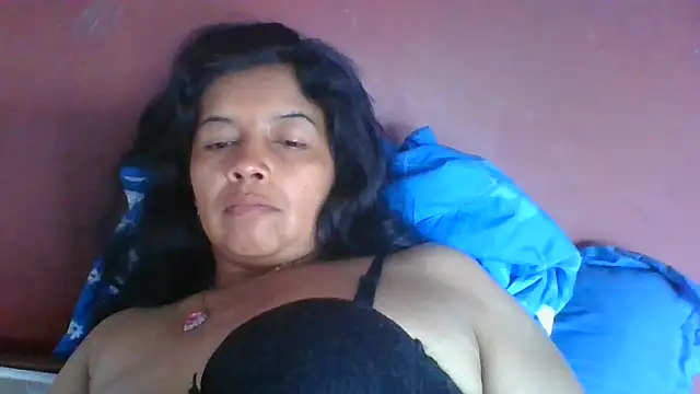 Snapshot of DianaOchoa_ chatting on 06.27.26 DianaOchoa online show from 06.27.26