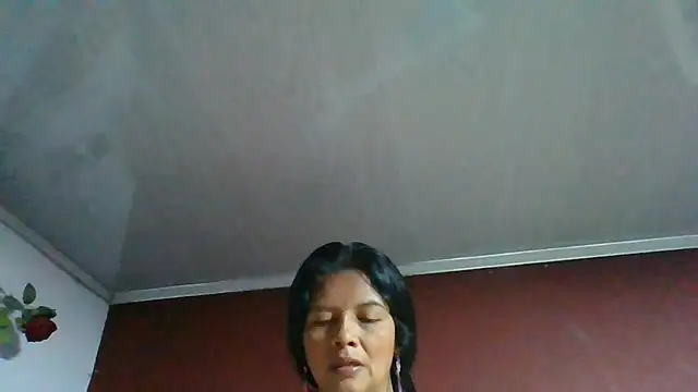 Snapshot of DianaOchoa_ chatting on 06.29.26 DianaOchoa online show from 06.29.26