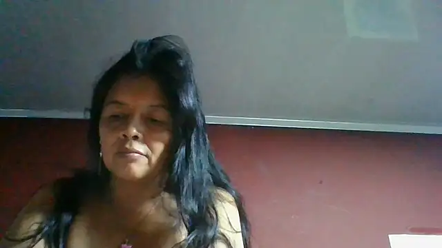 Snapshot of DianaOchoa_ chatting on 07.05.26 DianaOchoa online show from 07.05.26