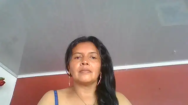Snapshot of DianaOchoa_ chatting on 07.06.26 DianaOchoa online show from 07.06.26