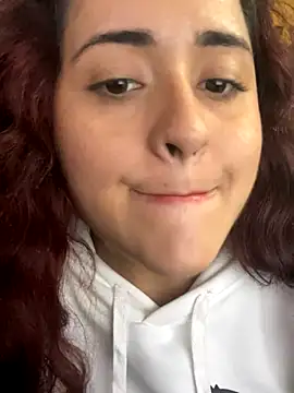 candy  fox  online show from 09.28.25