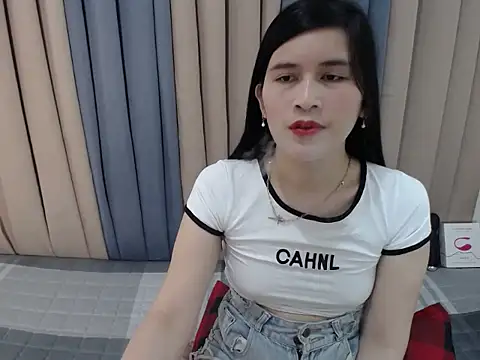 pinay amaliax online show from 04.18.26