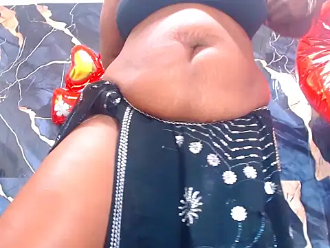 Snapshot of indianerotica69 chatting on 06.30.26 indianerotica69 online show from 06.30.26