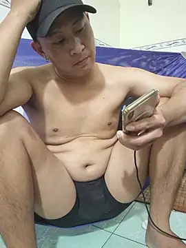 ducpham6565 online show from 12.21.25