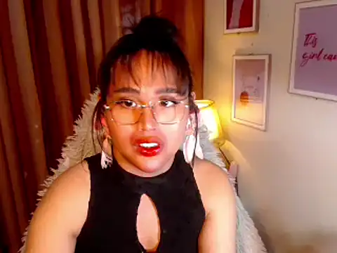 urmidnightcravingsxx online show from 04.09.26