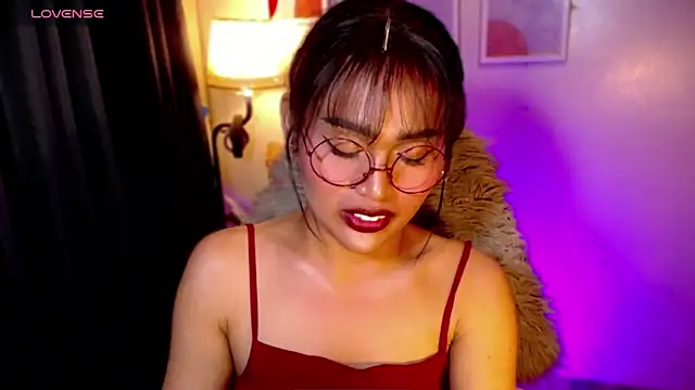 urmidnightcravingsxx online show from 06.11.26