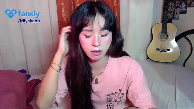 Snapshot of chakababe chatting on 05.15.26 chakababe online show from 05.15.26