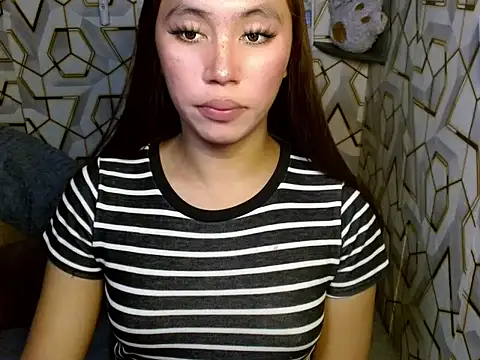 Snapshot of sugar_hailey chatting on 10.28.25 sugar hailey online show from 10.28.25