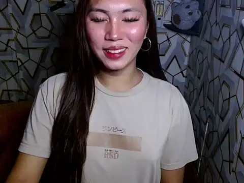 Snapshot of sugar_hailey chatting on 12.21.25 sugar hailey online show from 12.21.25