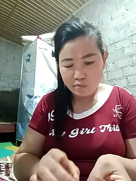 jienrrr online show from 10.14.25