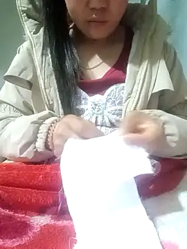 Snapshot of jienrrr chatting on 05.10.26 jienrrr online show from 05.10.26