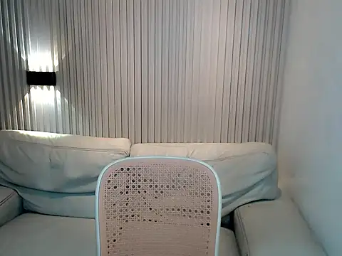 Snapshot of SexualDesire1x chatting on 09.26.25 SexualDesire1x online show from 09.26.25