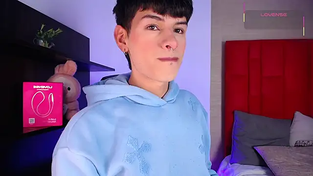 Ezra Storm online show from 02.11.26