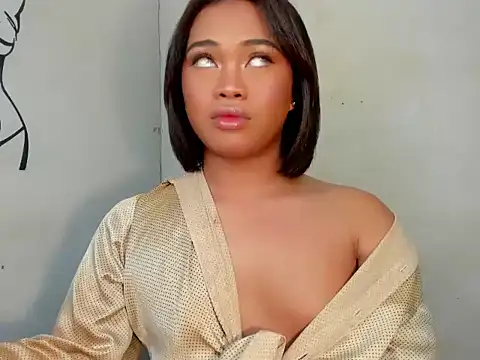 Snapshot of Exotic_alyssa69 chatting on 09.17.25 Exotic alyssa69 online show from 09.17.25